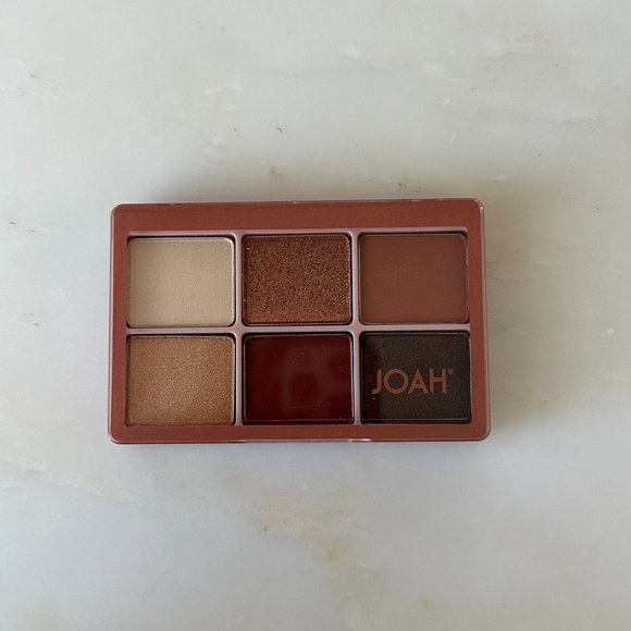 JOAH Escapade Palette Amazonian Eyeshadow - Picture 1 of 4